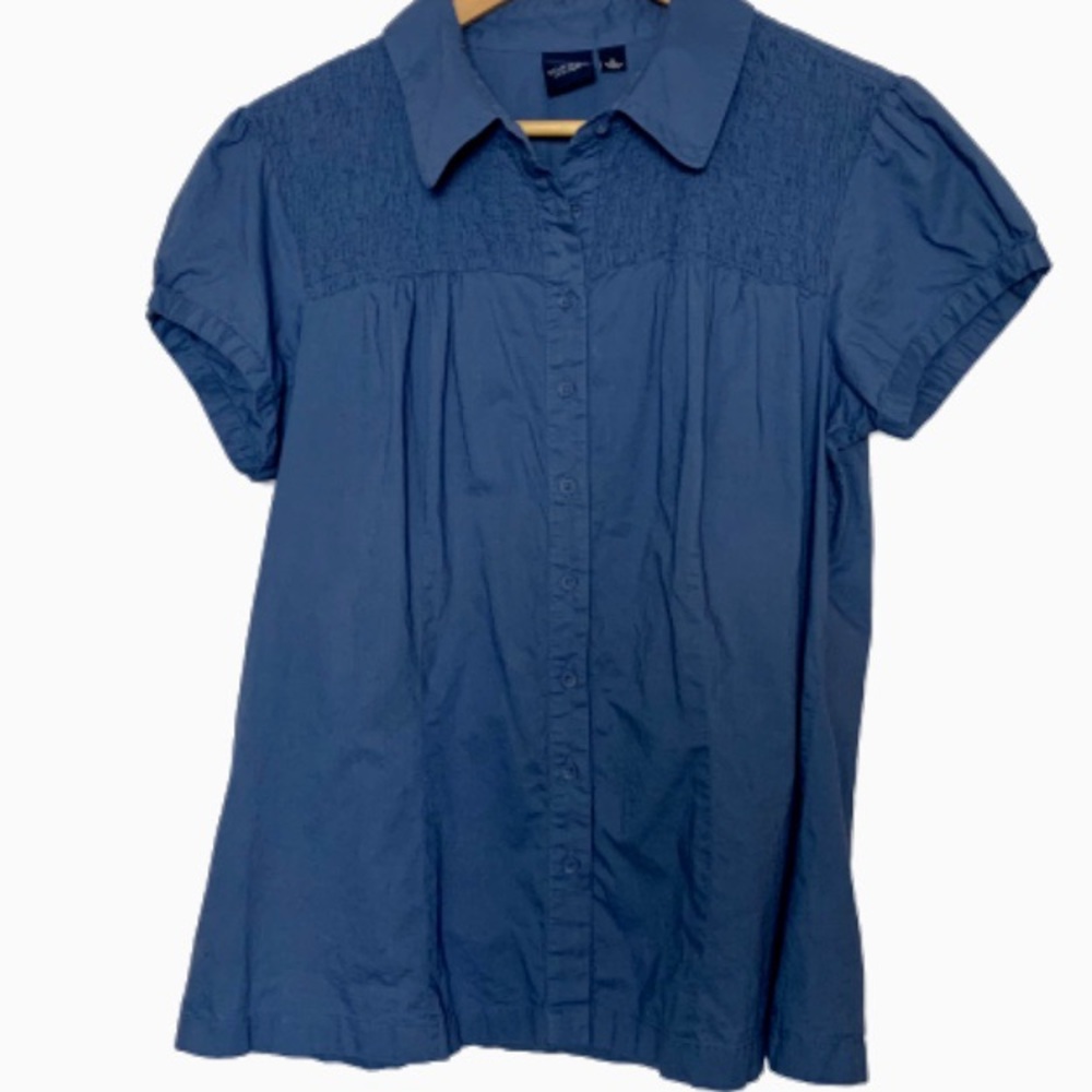 Sonoma blue shirt elastic bibbing EUC XL